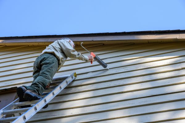 Cost of Vinyl Siding Caulk Repair in Toms River