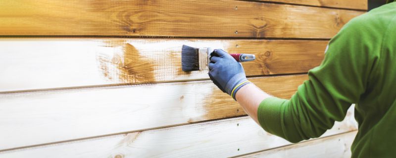 Seasonal Siding Benefits